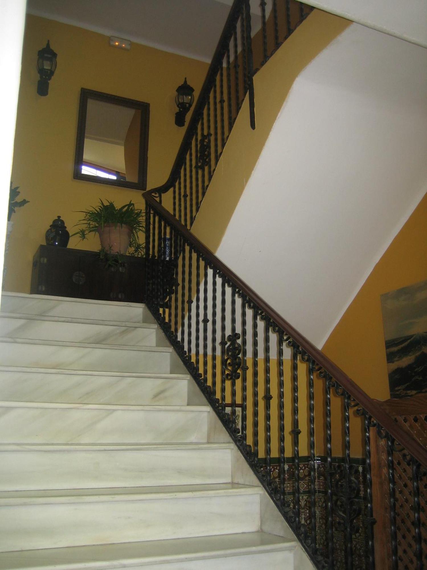 Hotel Al Andalus Jerez 2*